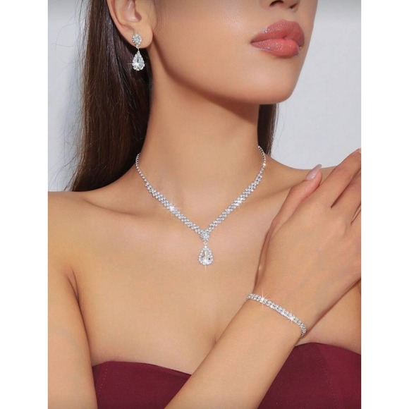 Silver Glitter Evening Clutch and Rhinestone Jewelry Set Wedding Prom 4-Piece